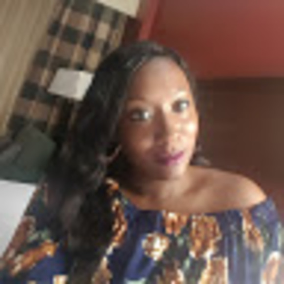 Meet your Posher, Monique - Picture 1 of 1